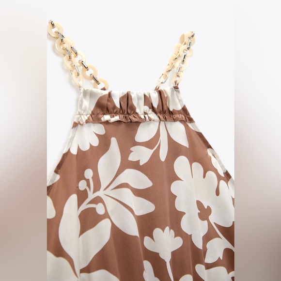 Zara nwt floral printed boho halter satin effect wide leg jumpsuit with chain - Picture 7 of 8
